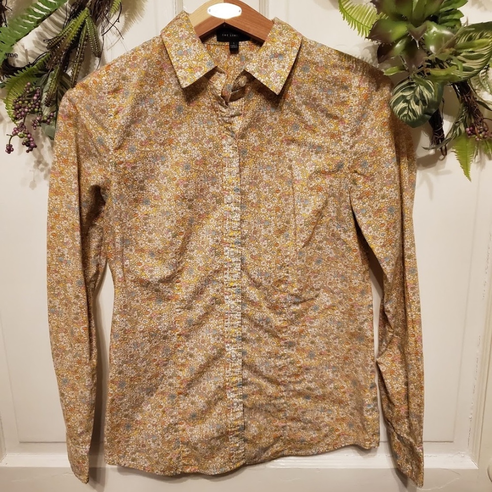 Bundle - 5 Button Down Tops